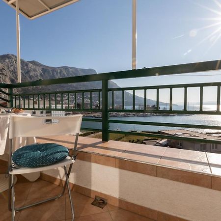 Apartman Monika Omiš Zewnętrze zdjęcie