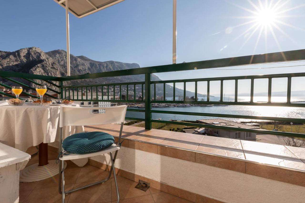 Apartman Monika Omiš Zewnętrze zdjęcie