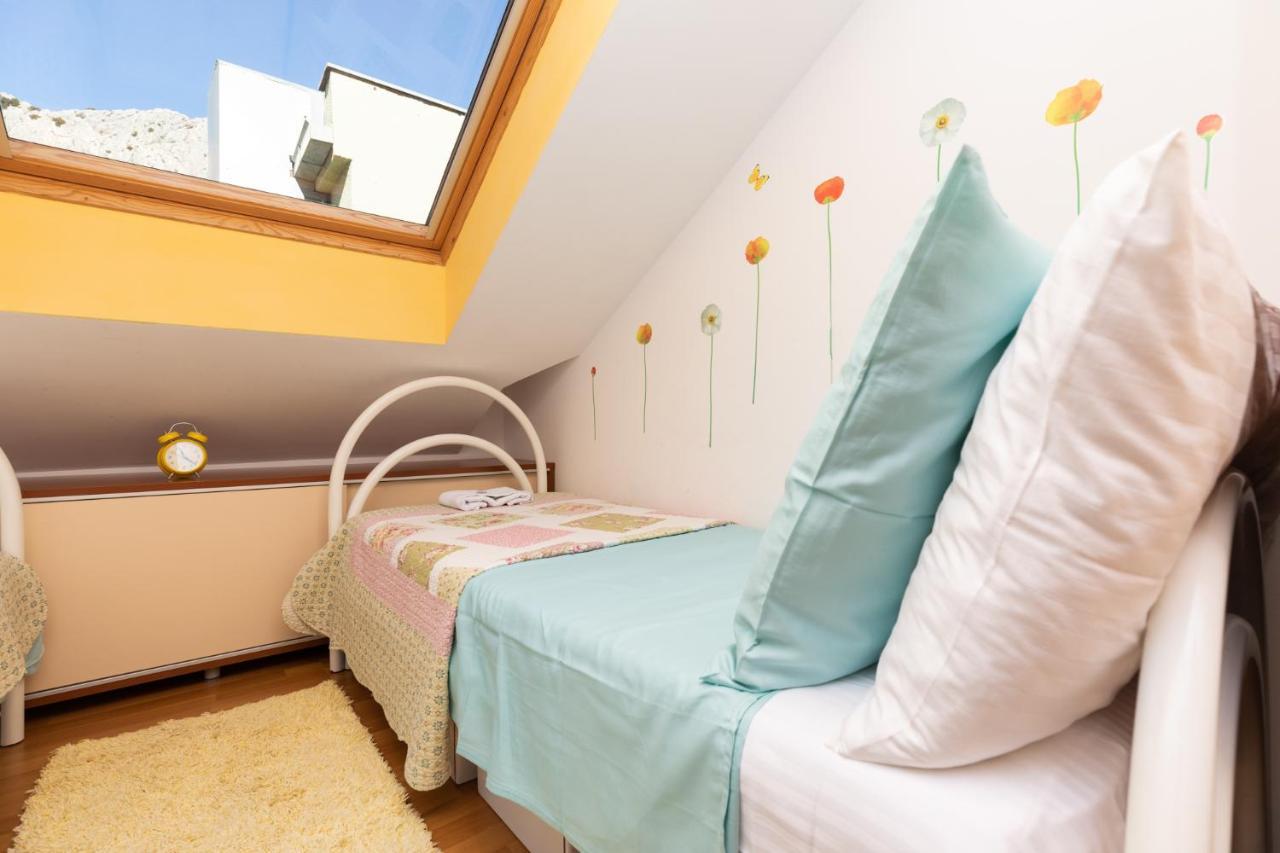 Apartman Monika Omiš Zewnętrze zdjęcie