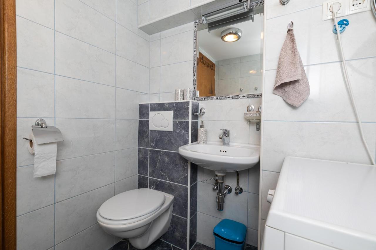 Apartman Monika Omiš Zewnętrze zdjęcie