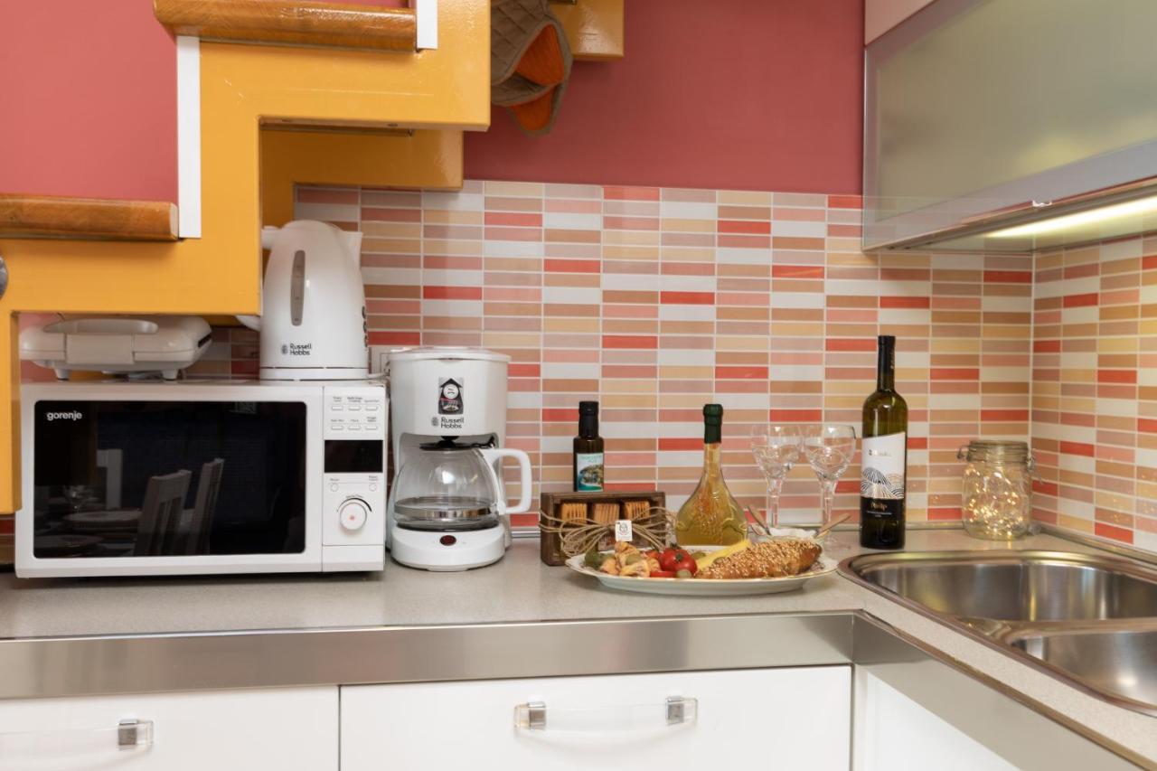Apartman Monika Omiš Zewnętrze zdjęcie