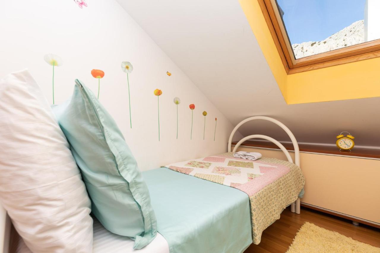 Apartman Monika Omiš Zewnętrze zdjęcie